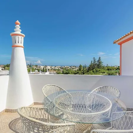 Carvoeiro Sleeps 8 Air Con Wifi *