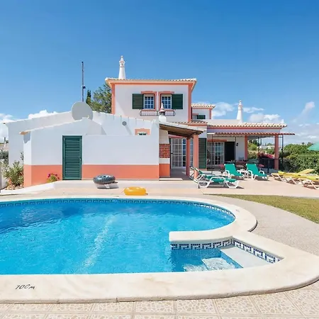 Вилла Carvoeiro Sleeps 8 Air Con Wifi *